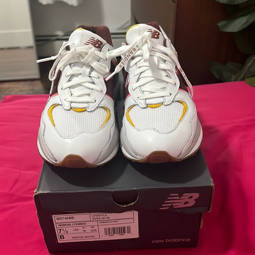 new balance x bandier 57/40